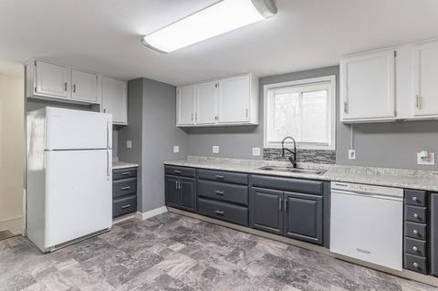 208 E Trail St, Jackson, MI 49201 photo 10