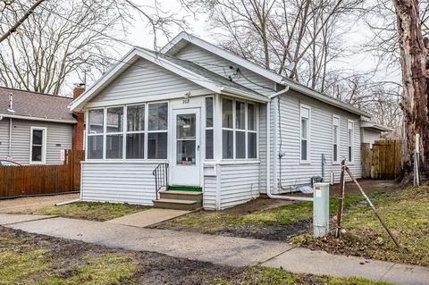 208 E Trail St, Jackson, MI 49201 photo 2
