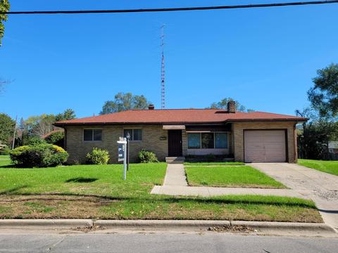 2001 S Jackson St, Jackson, MI 49203 photo 1
