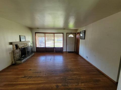 2001 S Jackson St, Jackson, MI 49203 photo 9
