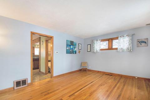 321 Lake St, Buchanan, MI 49107 photo 9