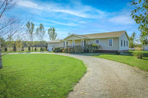404 Prairie River Rd, Bronson, MI 49028 photo 1