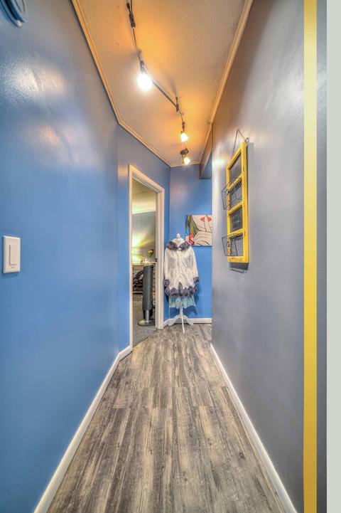 558 Andrew Ave, Jackson, MI 49202 photo 8