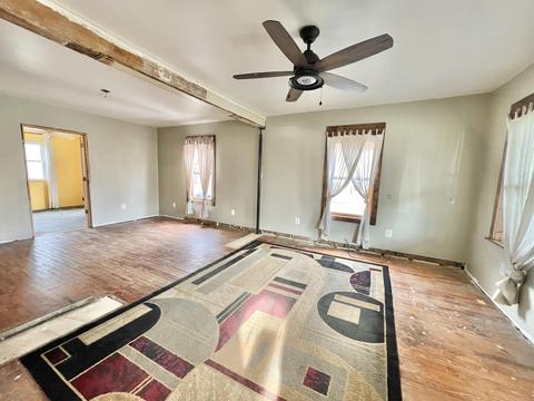 126 Franklin St, Bronson, MI 49028 photo 3