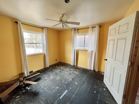 126 Franklin St, Bronson, MI 49028 photo 4