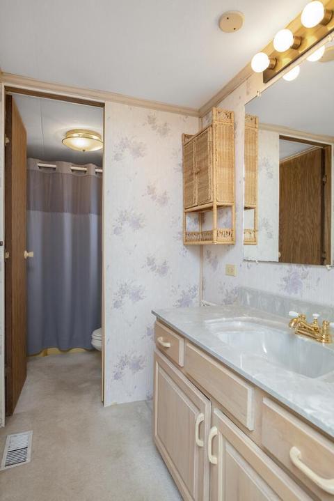 51628 Fish Lake Dr, Marcellus, MI 49067 photo 5