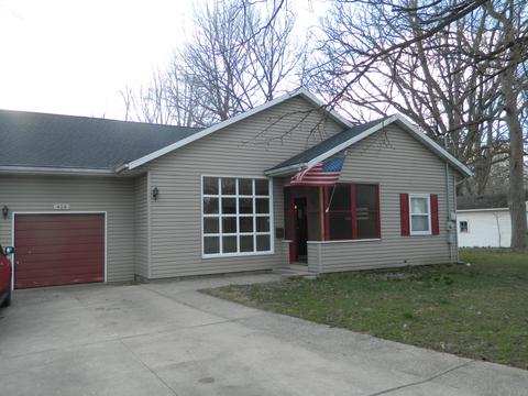 414 Morrell St, Plainwell, MI 49080 photo 1
