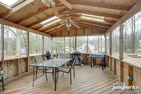1034 E 98th St, Grant, MI 49327 photo 18