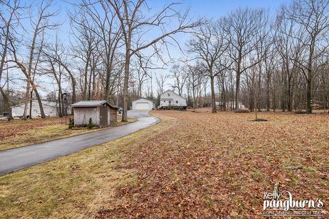 1034 E 98th St, Grant, MI 49327 photo 4