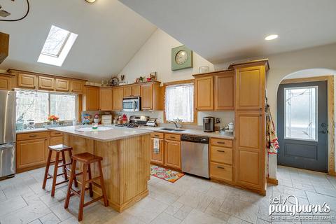1034 E 98th St, Grant, MI 49327 photo 9