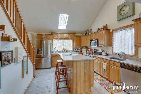 1034 E 98th St, Grant, MI 49327 photo 10