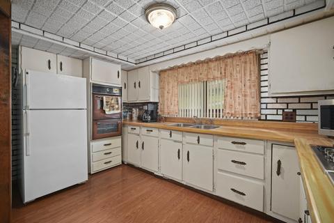 7821 Lakeview Ave, Jackson, MI 49201 photo 8