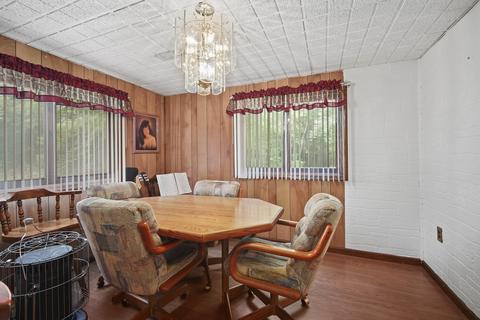 7821 Lakeview Ave, Jackson, MI 49201 photo 9