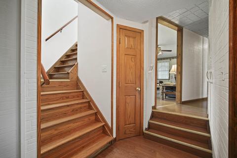 7821 Lakeview Ave, Jackson, MI 49201 photo 15