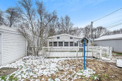 2122 Baldwin Dr, Niles, MI 49120 photo 4