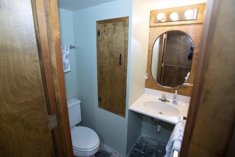 604 Algonquin St, Jackson, MI 49203 photo 5