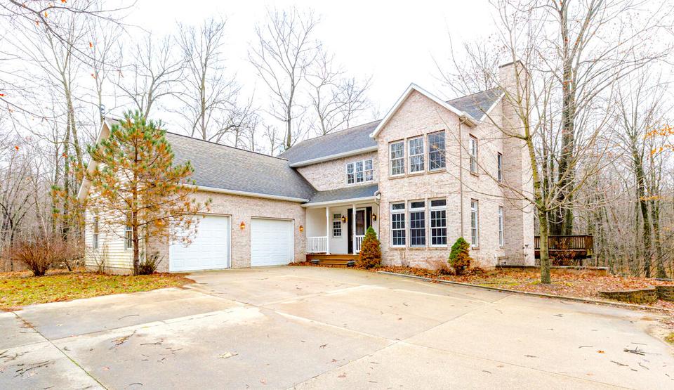 4812 Almy Rd, Six Lakes, MI 48886 52 Photos MLS 22011156 Movoto