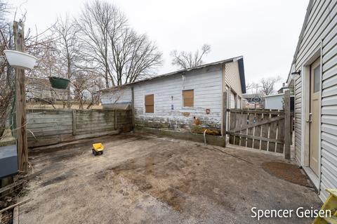 608 James St, Belding, MI 48809 photo 25