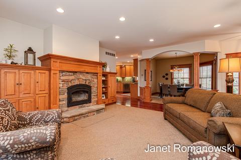 9615 Bennett St SE, Lowell, MI 49331 photo 6
