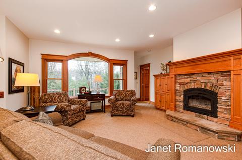 9615 Bennett St SE, Lowell, MI 49331 photo 5