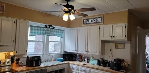 308 Edgewood St, Jackson, MI 49201 photo 2