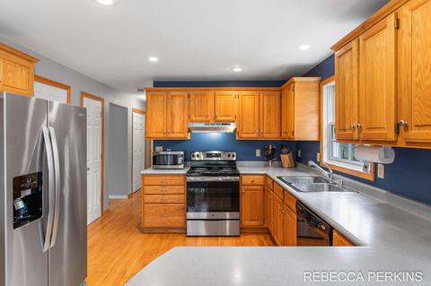 3053 Forest View Dr, Hamilton, MI 49419 photo 14