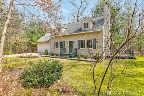 3053 Forest View Dr, Hamilton, MI 49419 photo 4