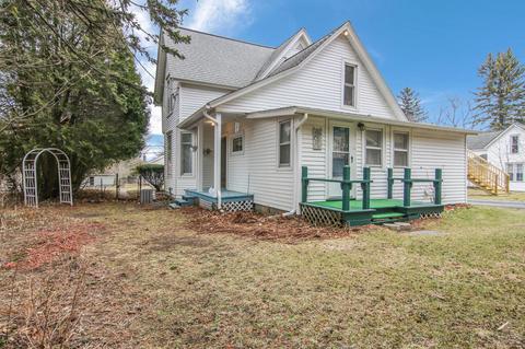 515 Lincoln Ave, Elberta, MI 49628 photo 4