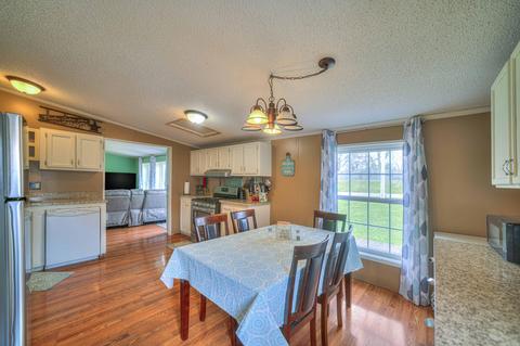 809 Annetta Ave, Jackson, MI 49203 photo 4