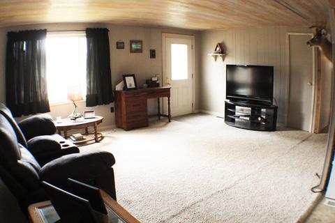 11523 Hillary Dr, Jerome, MI 49249 photo 4