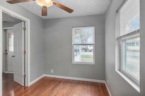 105 E Meadow Heights Ave, Jackson, MI 49203 photo 12