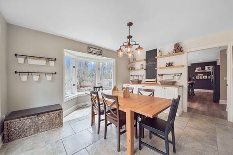 269 Greentree Ln NE, Ada, MI 49301 photo 7