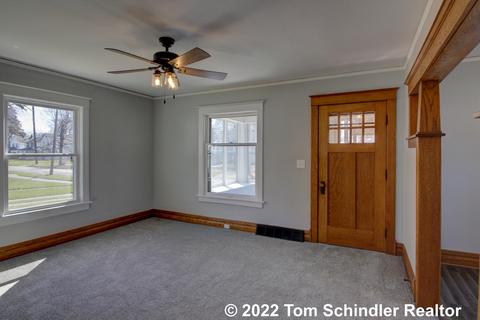 633 N State St, Jackson, MI 49202 photo 6