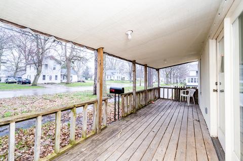 703 Days Ave, Buchanan, MI 49107 photo 13