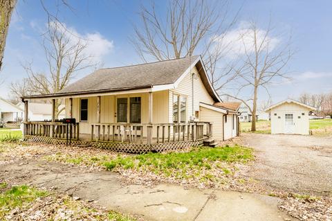 703 Days Ave, Buchanan, MI 49107 photo 1