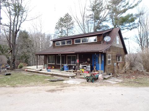 5283 Frederick Rd, Arcadia, MI 49613 photo 3