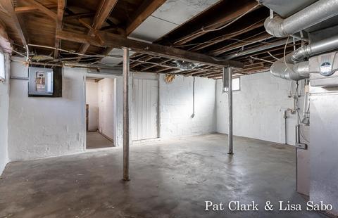506 E Savidge St, Spring Lake, MI 49456 photo 33