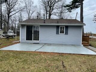 183 Grove St S, Stanton, MI 48888 photo 2