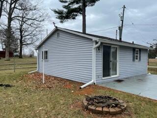 183 Grove St S, Stanton, MI 48888 photo 1