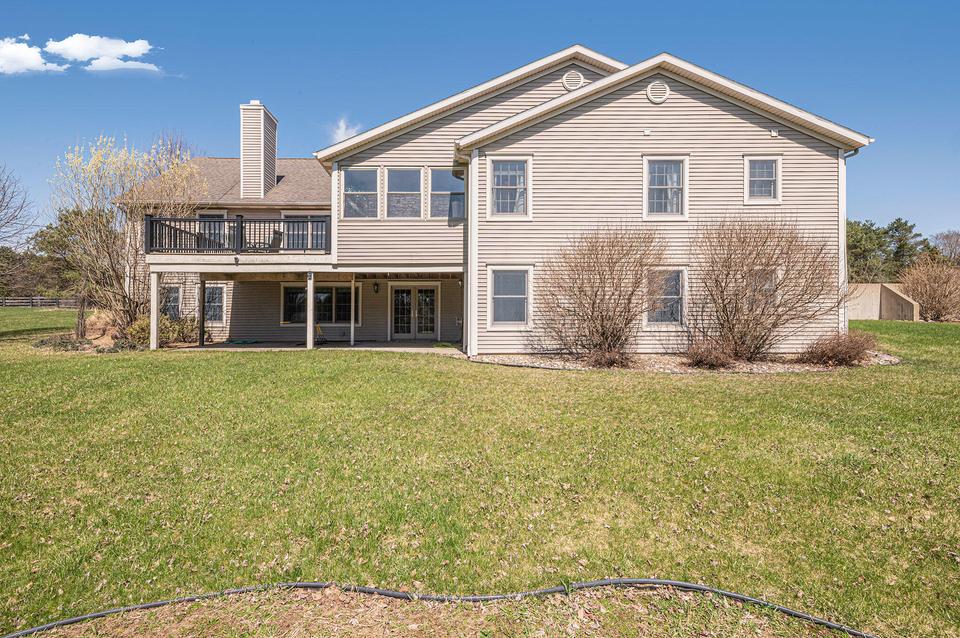 10181 E D Ave, Richland, MI 49083 40 Photos MLS 22012863 Movoto