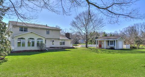 5106 E Bardstone St, Jackson, MI 49201 photo 2