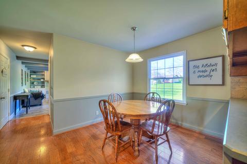 5106 E Bardstone St, Jackson, MI 49201 photo 8