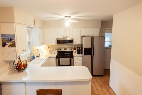 568 Robinson Rd, Jackson, MI 49203 photo 33