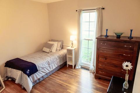 568 Robinson Rd, Jackson, MI 49203 photo 8