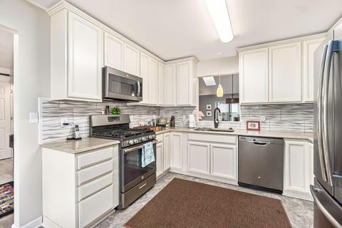 229 Chauncey Ct, Marshall, MI 49068 photo 5