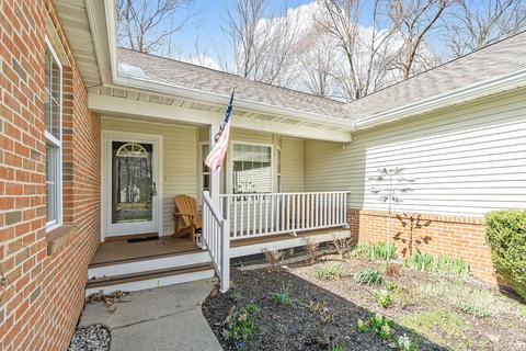 229 Chauncey Ct, Marshall, MI 49068 photo 3