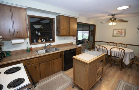 3456 Northlands Ave, Jackson, MI 49201 photo 9