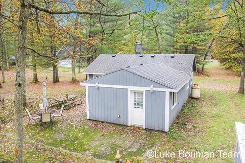 2458 W Hickory Ave, Baldwin, MI 49304 photo 16