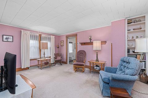 121 W Hanover St, Marshall, MI 49068 photo 7