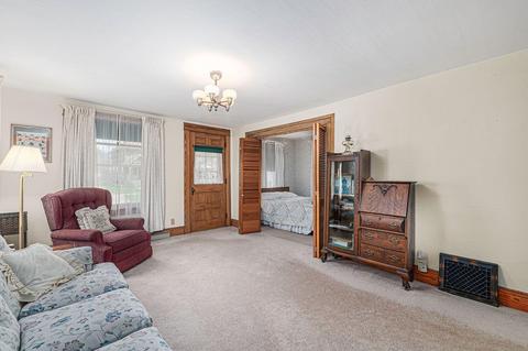 121 W Hanover St, Marshall, MI 49068 photo 9
